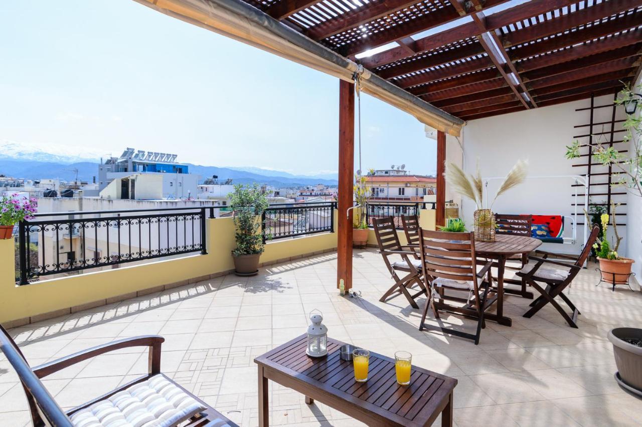 Central Penthouse In Quiet Neighborhood Near Sandy Beach Khania Eksteriør bilde